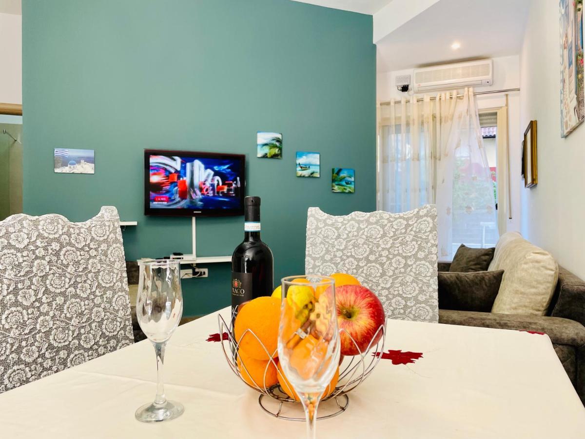 Jico Travel - Erjon Apartments Vlorë Eksteriør billede